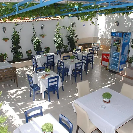 Nese Otel Pensión 3*